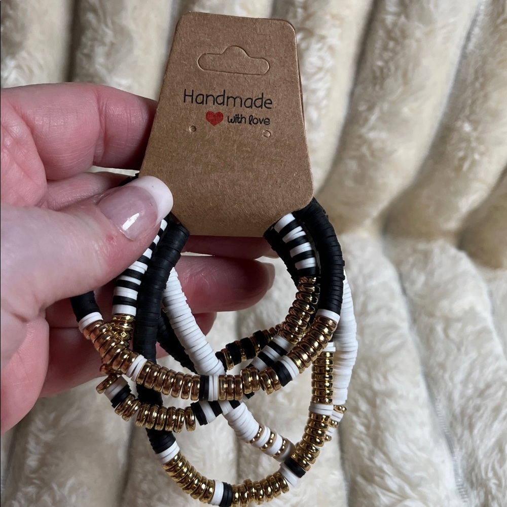 Set of 5 Gold and Black/White Clay Beaded Bracelet Set. Stretchy bands. - Picture 3 of 3